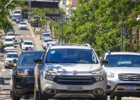 Hoje encerra prazo para quitar licenciamento de veículos com placa final 0