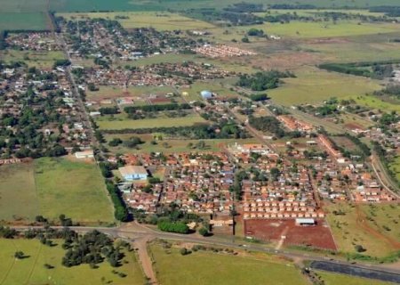 Assaltantes são atropelados por seguranças após tentarem roubar armas