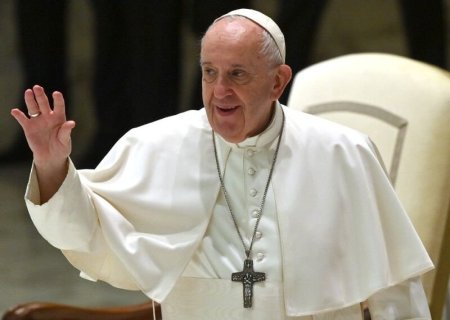 Papa Francisco quer ser enterrado como 'pastor' em caixão de madeira