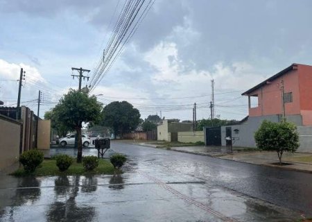 Região de Dourados tem 11 milímetros de chuva após 25 dias de estiagem