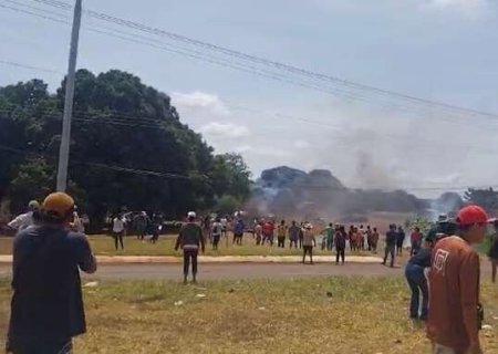 Riedel diz que não se pode tolerar a paralisação do Estado durante bloqueios