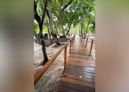 Rio Formoso transborda em Bonito e Balneário é fechado após fortes chuvas