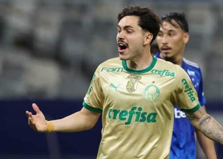 De virada, Palmeiras vence e segue na luta pelo título do Brasileirão