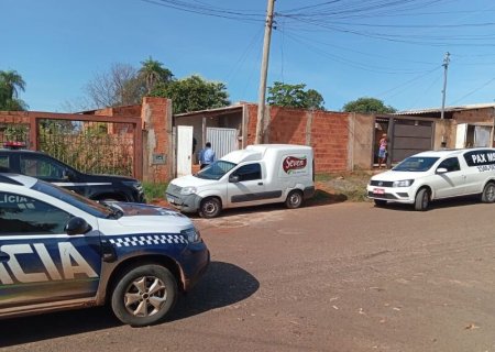 Homem é morto a tijoladas enquanto espancava a namorada na Capital