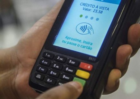Receita Federal passa a monitorar pagamentos feitos por cartão e Pix
