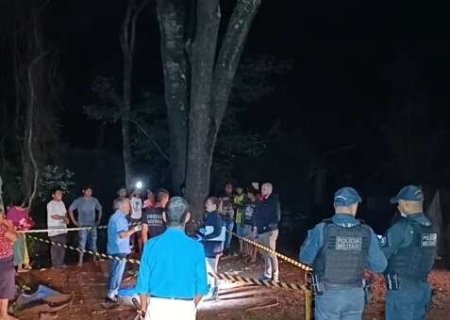 Mulher é assassinada pelo marido com golpes de facão na cabeça