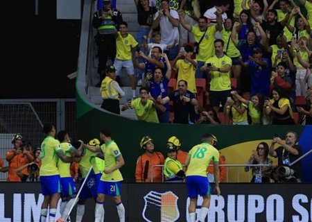 Com gol nos acréscimos, Brasil vence Colômbia pelas Eliminatórias da Copa
