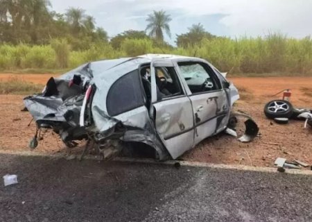 Motorista perde o controle e morre após ser atingido por caminhão na BR-163, em Itaquiraí