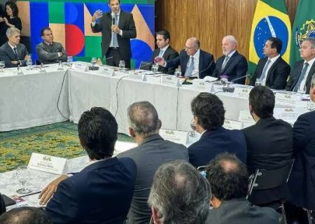 Governo entrega projeto de isenção de IR para quem ganha até R$ 5 mil