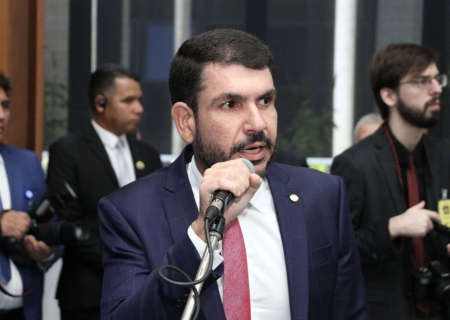Assembleia aprova em primeira discussão projeto de Jamilson Name que atualiza definição de deficiência auditiva em MS