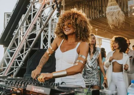 Justiça portuguesa mantém DJ de Dourados presa por exploração sexual